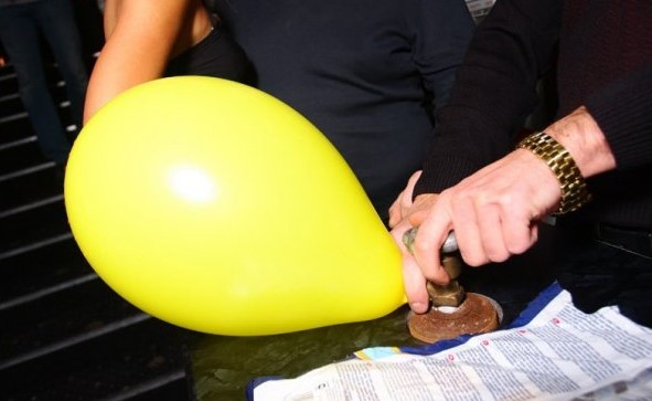 Баллон веселящего газа